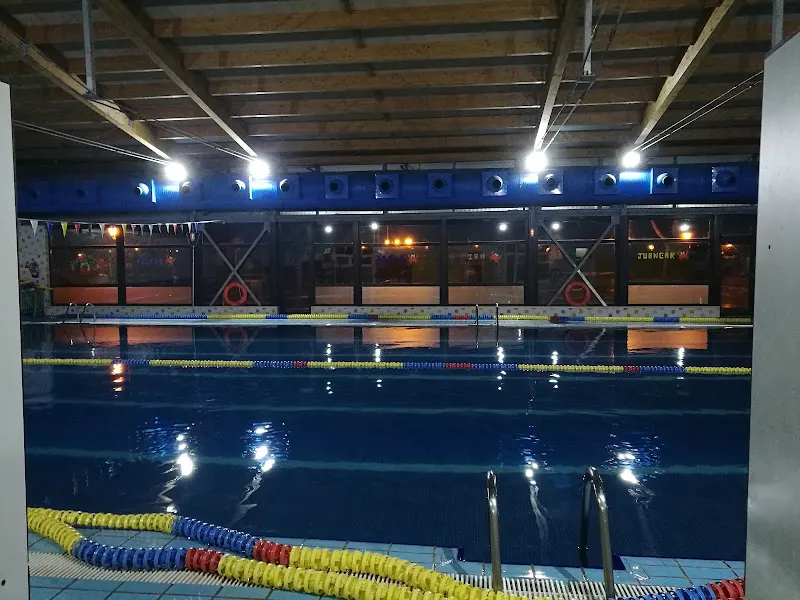 BRUNETE - Centro deportivo en Brunete - foto 2