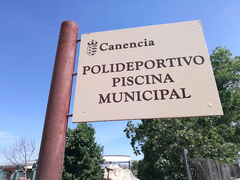 Polideportivo Municipal - Polideportivo en Canencia - foto 2