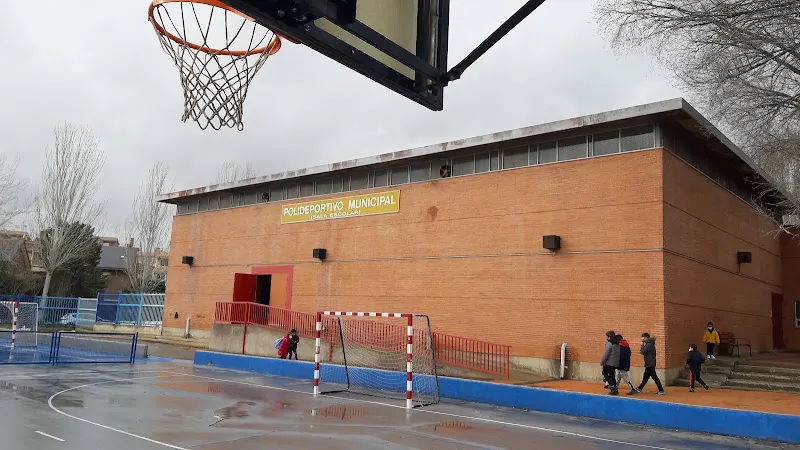 Campos Deportivos Municipales Daganzo - Centro deportivo en Daganzo de Arriba - foto 2