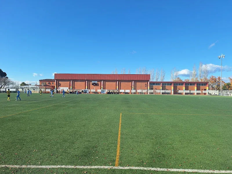 Polideportivo Municipal de Fuente el Saz de Jarama. - Polideportivo en Fuente el Saz de Jarama - foto 3
