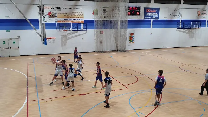 Polideportivo De Griñón - Polideportivo en Grinon - foto 2