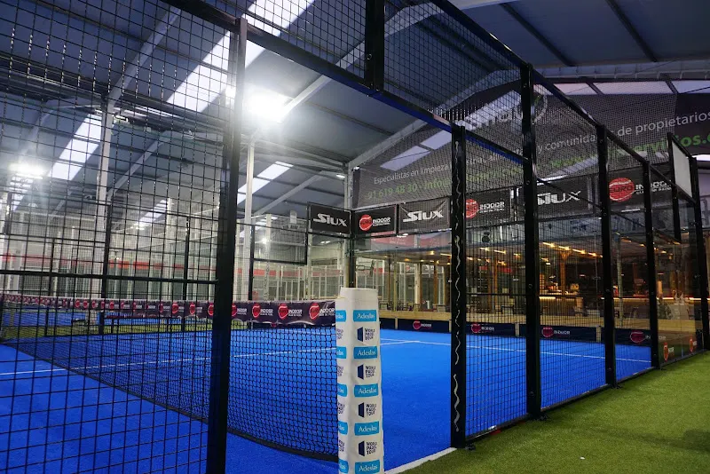 Euroindoor Moraleja SL - Pista de pádel en Humanes de Madrid - foto 2