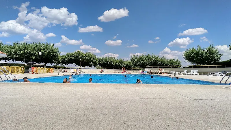 Polideportivo La Solana - Polideportivo en Navalagamella - foto 2