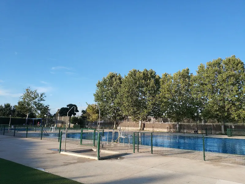 Polideportivo Municipal De Nuevo Baztán - Polideportivo en Nuevo Baztan - foto 2
