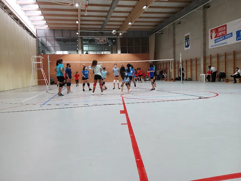 Centro Deportivo Municipal Faustina Valladolid - Centro deportivo en Madrid - foto 2