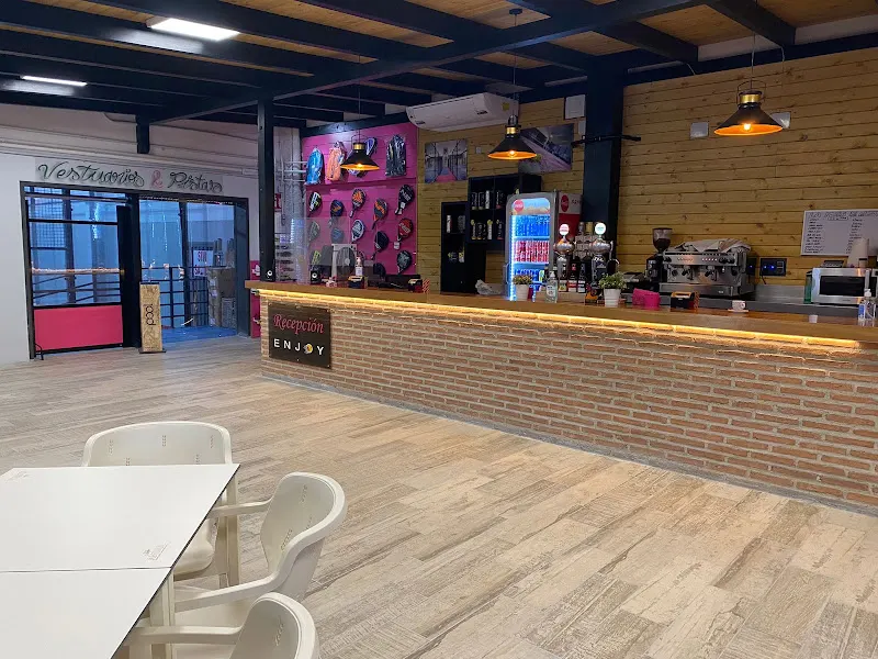 Enjoy Padel Villalbilla - Villalbilla