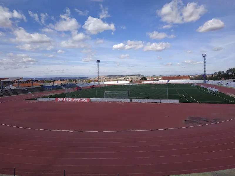 POLIDEPORTIVO MUNICIPAL de Torres de la Alameda. - Polideportivo en Torres de la Alameda - foto 2