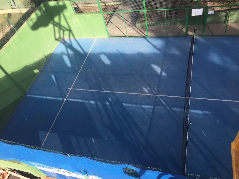 Quality Tenis Valdemorillo (Pino Alto) - Club de tenis en Valdemorillo - foto 2