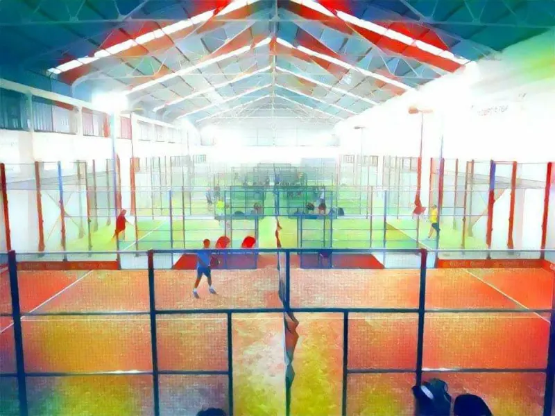 GM Pádel Indoor - Pista de pádel en Málaga - foto 2
