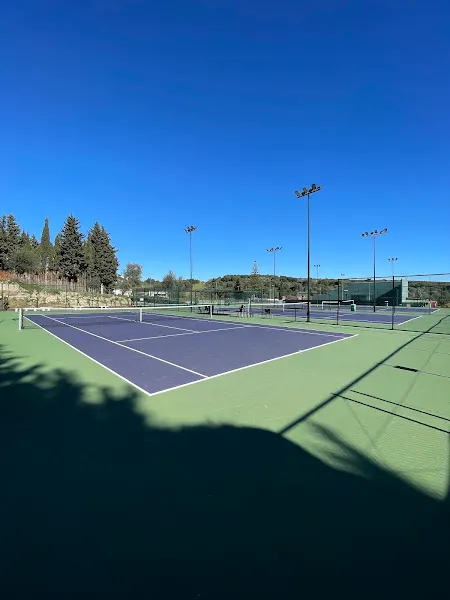 Club De Tenis Y Padel Bel Air - Estepona