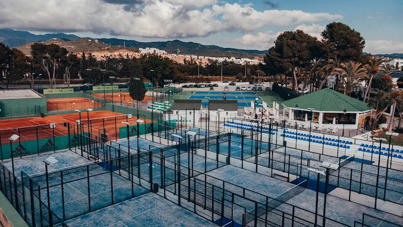 Los Monteros Racket Club | Tennis & Padel - Club deportivo en Marbella - foto 2