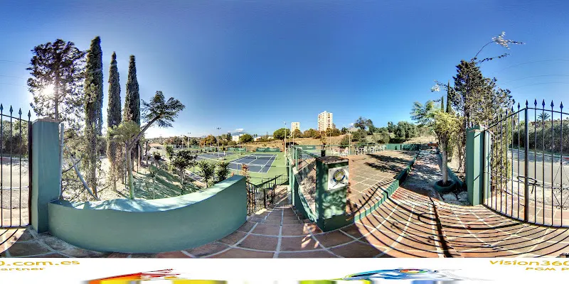 Tennis Brothers Marbella Club - Club de tenis en Marbella - foto 2