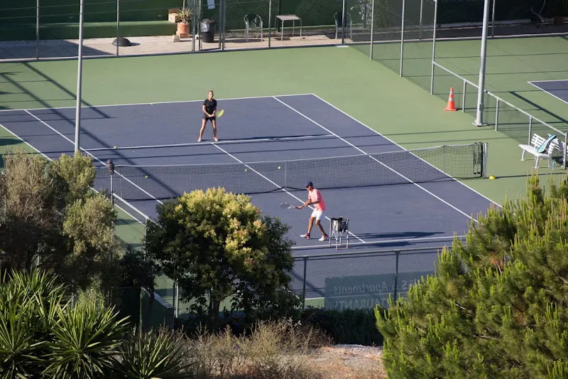 Tennis Brothers Marbella Club - Club de tenis en Marbella - foto 3
