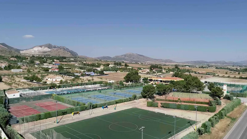 Yecla Club de Tenis - Club de tenis en Yecla - foto 2