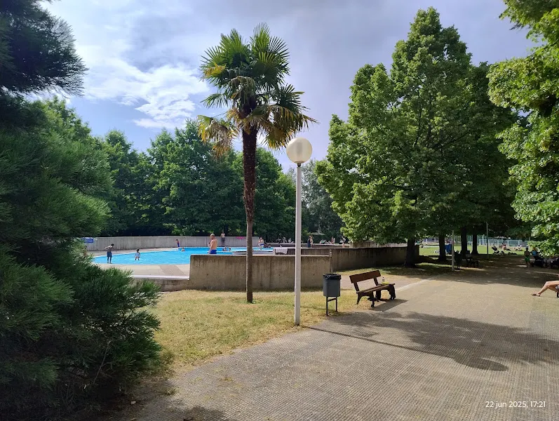 Ciudad Deportiva Aranzadi. - Centro deportivo en Pamplona/Iruna - foto 2