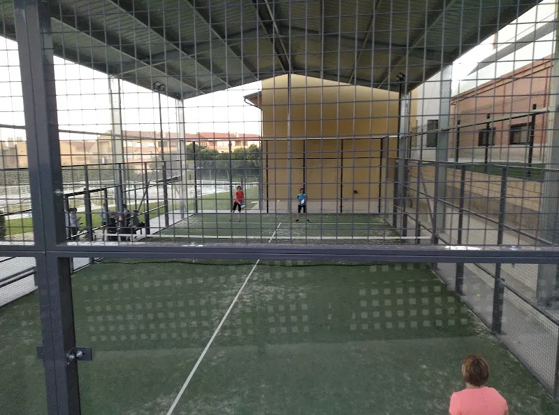 Polideportivo Municipal - Arroniz