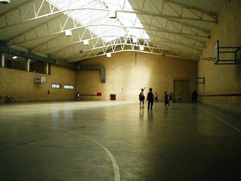 Polideportivo Hilarión Eslava - Polideportivo en Burlada - foto 2