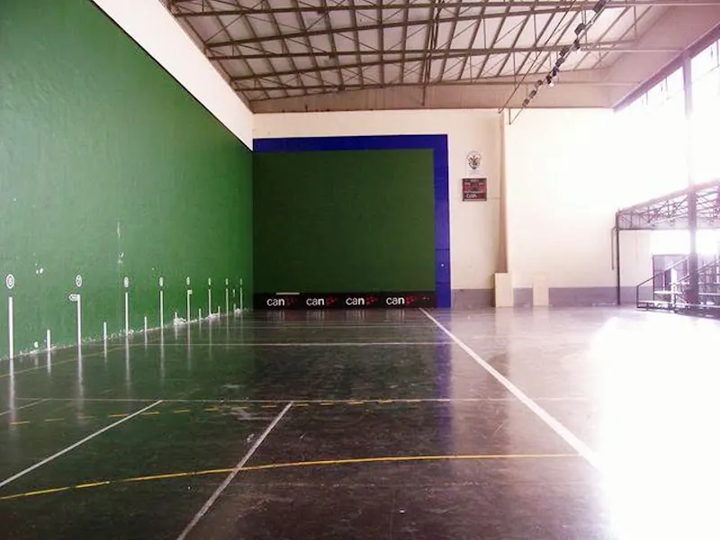 Polideportivo Municipal Doneztebe - Doneztebe/Santesteban