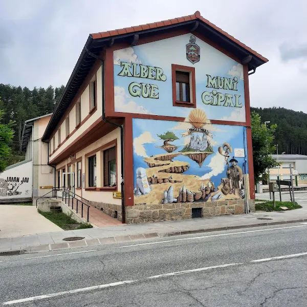 Polideportivo Municipal en Esteribar