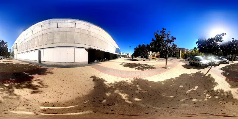 Pabellón Deportivo Municipal Tierra Estella "Lizarrerria" - Estella