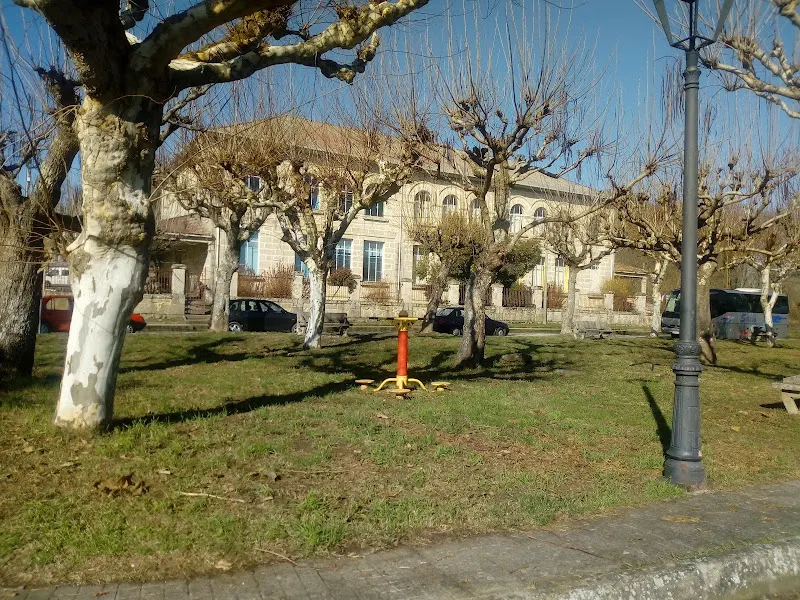 Polideportivo municipal de Maside - Maside