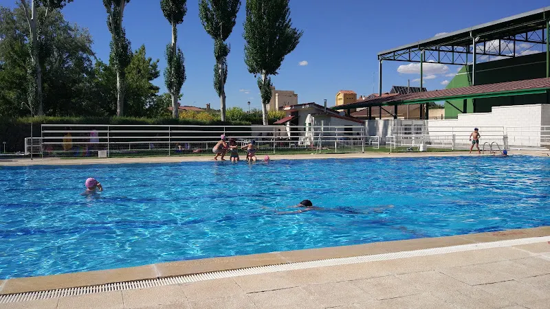Complejo Deportivo Virgen del Monte - Polideportivo en Cevico de la Torre - foto 2