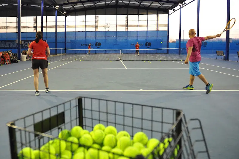 Centro Deportivo Moriscos - Club deportivo en Moriscos - foto 2