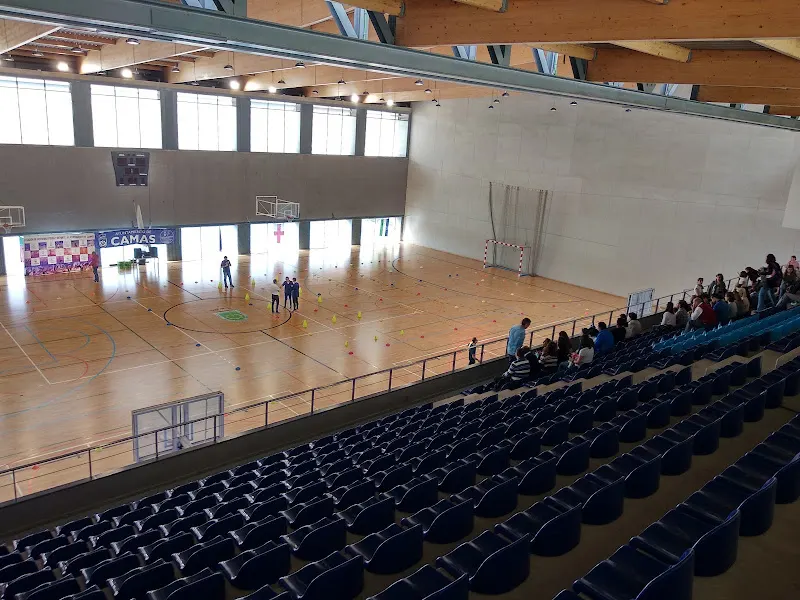 Polideportivo Municipal Pepe Flores - Polideportivo en Camas - foto 2