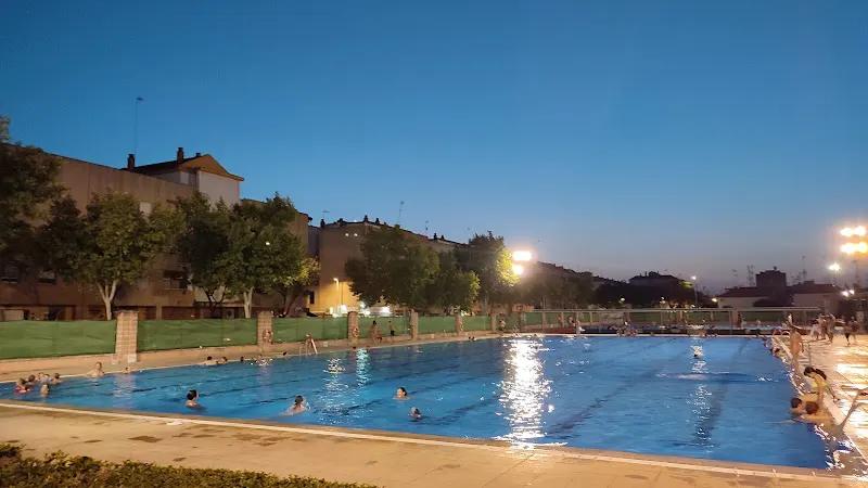Centro Social y Deportivo Vistazul - Centro deportivo en Dos Hermanas - foto 2