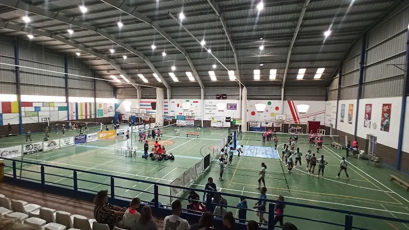 Pabellón la Estación - Polideportivo en Fuentes de Andalucia - foto 2