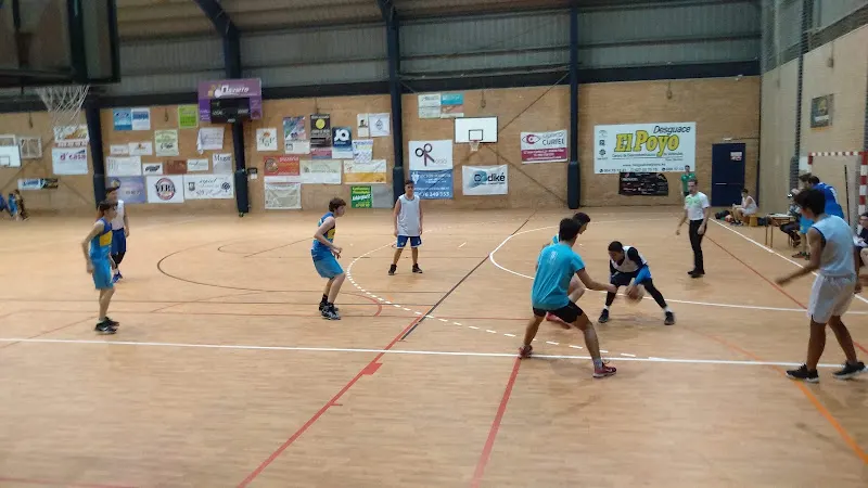 Pabellon Pilas - Polideportivo en Pilas - foto 2