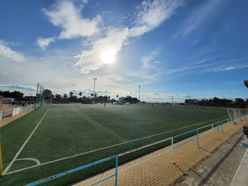 Polideportivo de Sanlúcar la Mayor - Polideportivo en Sanlucar la Mayor - foto 2