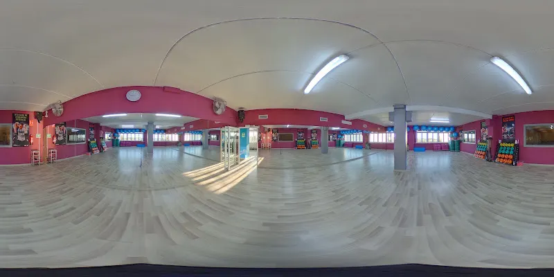 Apolo Club Esportiu - Gimnasio en Torredembarra - foto 2