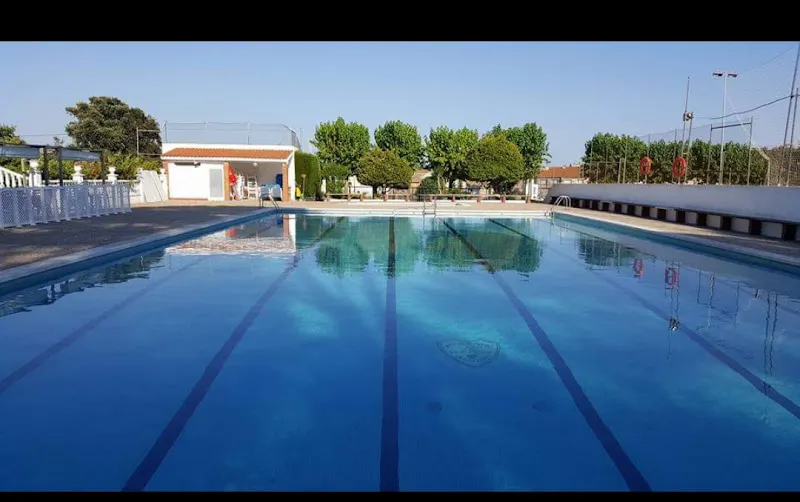 Club Poliesportiu Les Peces - Club deportivo en Albinyana - foto 2