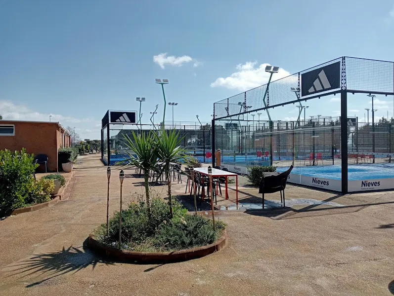 Club Tennis Can Bonastre (CTCB) - Club deportivo en Piera - foto 2