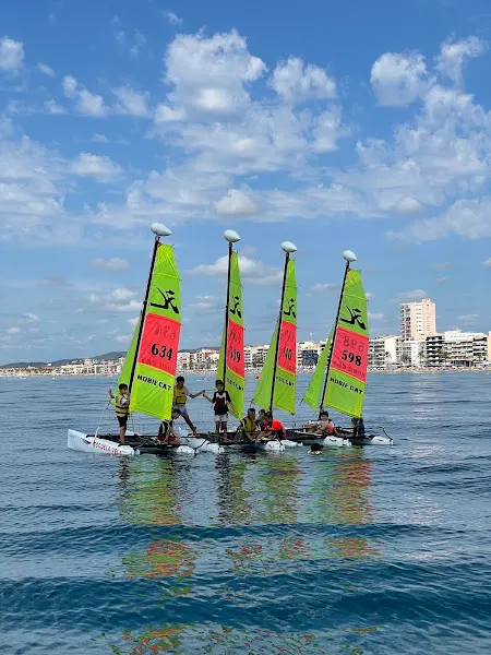 Escola de Vela Club Nautic Tennis Calafell - Calafell