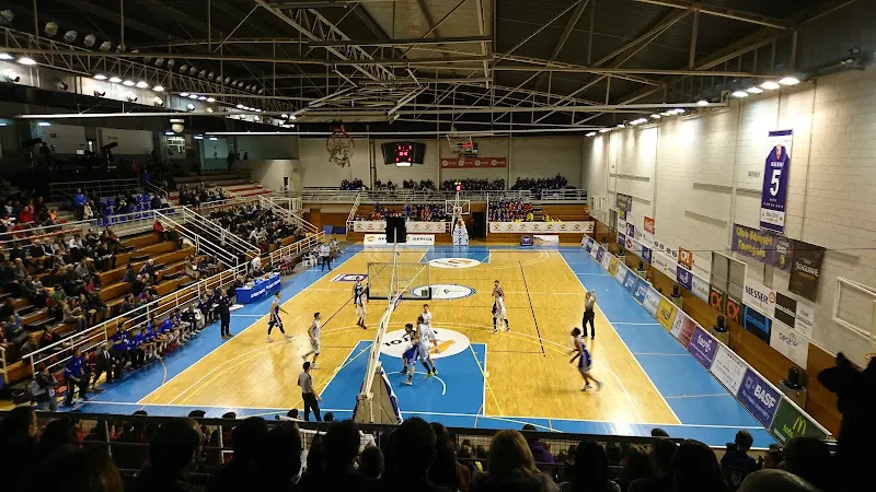 Piscina Municipal Serrallo | Tarragona - Polideportivo en Tarragona - foto 2