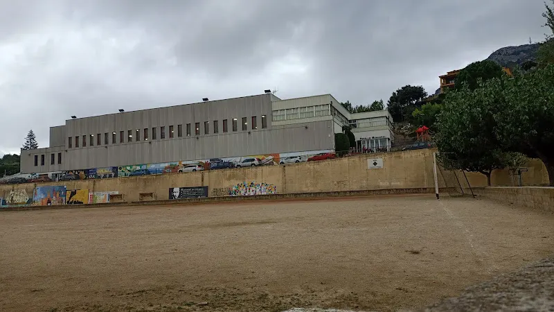 Pavelló Poliesportiu de Vandellòs - Polideportivo en Vandellos i lHospitalet de lInfant - foto 2