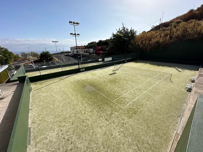 Club de tenis La Palma - Club deportivo en Brena Alta - foto 2