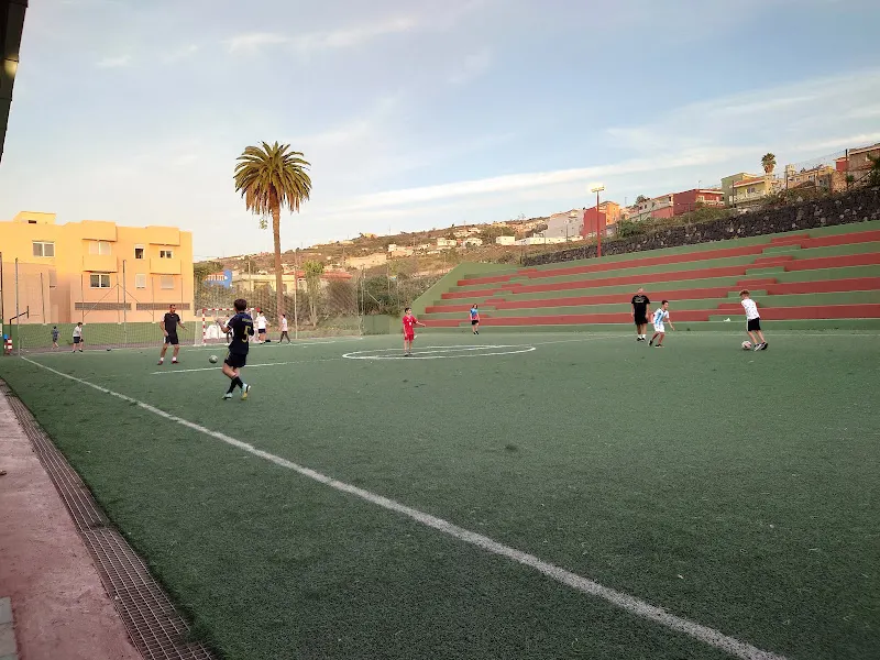 Complejo Deportivo La Matanza de Acentejo - Polideportivo en Matanza de Acentejo (La) - foto 2