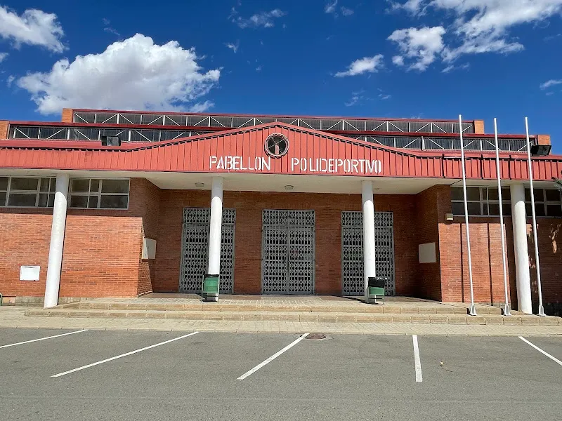 PABELLÓN POLIDEPORTIVO Municipal de Cella. - Centro deportivo en Cella - foto 3