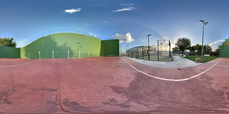 Piscinas y Polideportivo Municipal de Santa Eulalia del Campo - Santa Eulalia