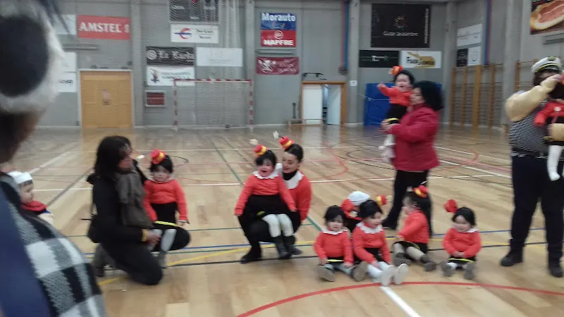 Pabellón Deportivo Municipal de Mora de Rubielos. - Mora de Rubielos
