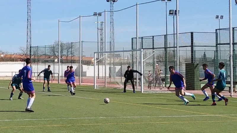 Polideportivo Municipal de Noblejas - Polideportivo en Noblejas - foto 2