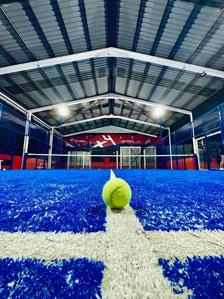 Padel Center x4 - Club deportivo en Ocaña - foto 2