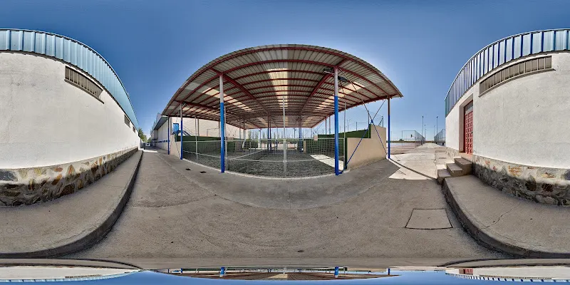 Ayuntamiento de Villacañas - Complejo Polideportivo Pirámides en Villacanas