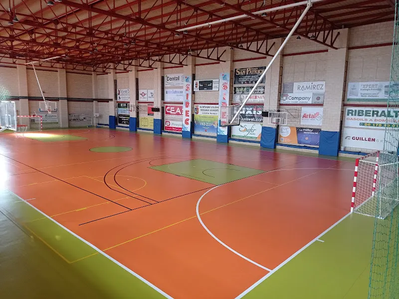 Polideportivo Municipal de Alginet - Polideportivo en Alginet - foto 2