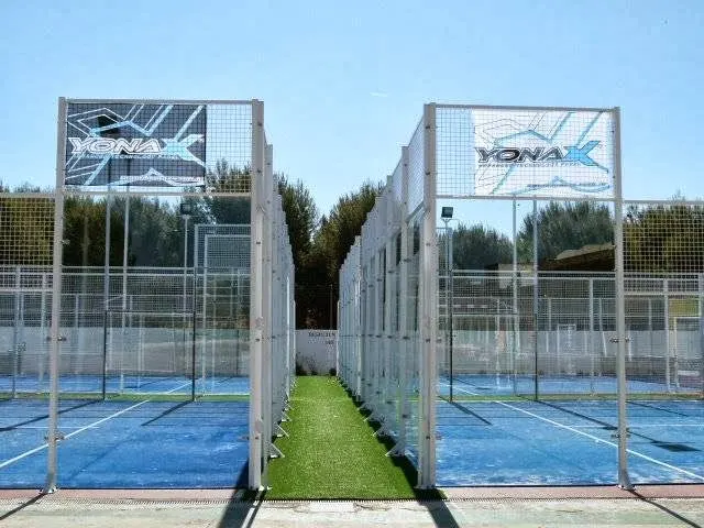Samaruc Esport S.L. - Pista de pádel en Beniparrell - foto 2