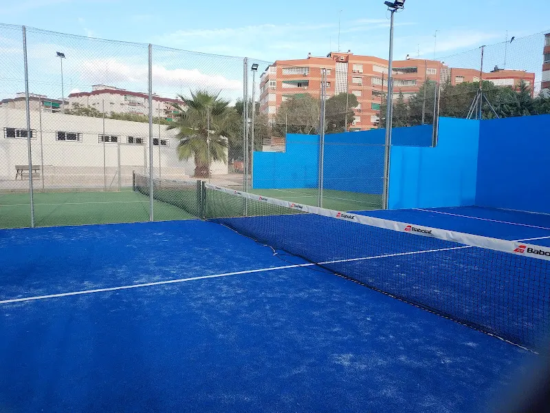 Zona Deportiva Club Deportivo Estoril 2 - Mostoles